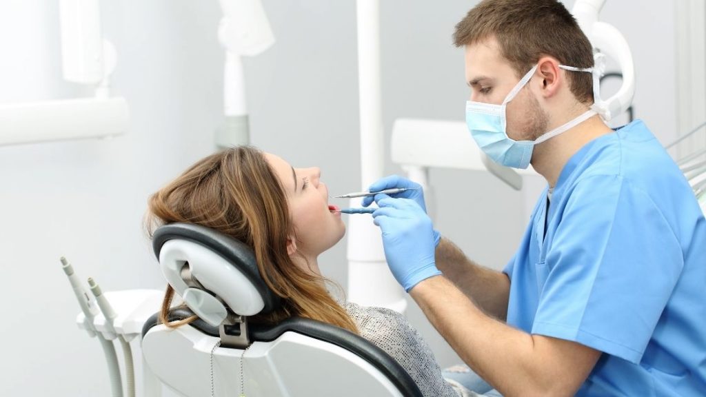 Can You Get Rich as a Dentist? [Answered, With 4 Ways How]