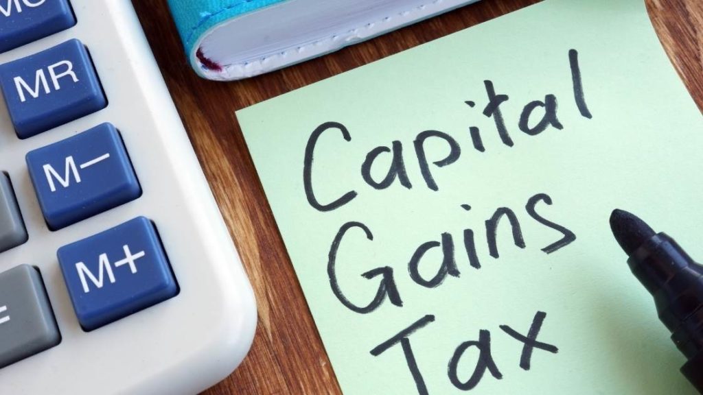 How to Avoid Capital Gains Tax on Stocks [12 Effective Strategies]